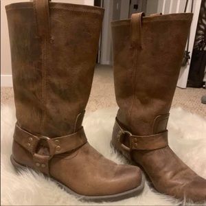 Cabelas Harness Boot